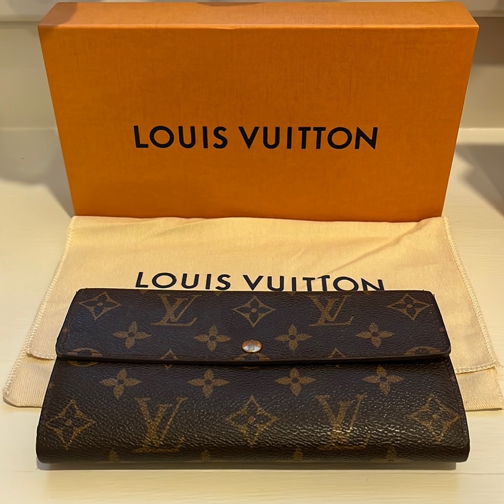 Authentic Louis Vuitton Wallet